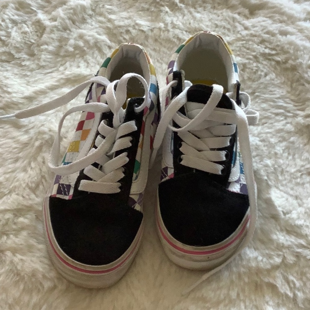 Vans rainbow checker girls shoe 11.5